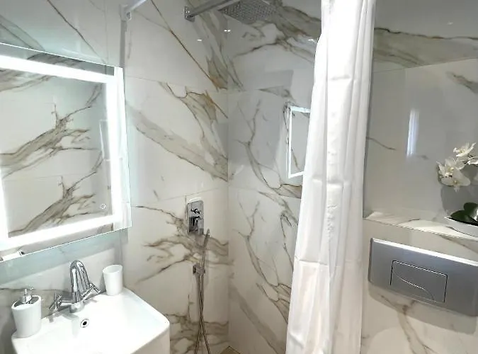 Lifestyle & Trends 리메나리아